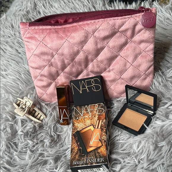 NARS Beauty Bundle & Ipsy Bag Pink Quilted NARS Bronzer x2 & Lip Balm Laguna SET - Picture 4 of 10
